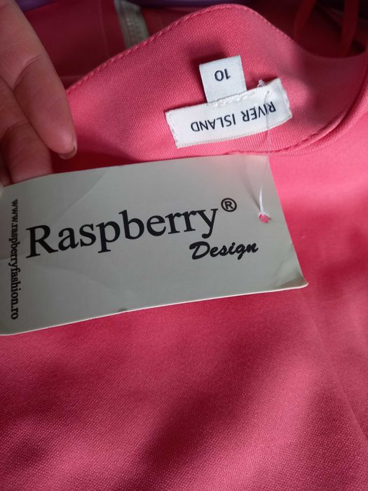 Vând rochii si fusta noi - 38