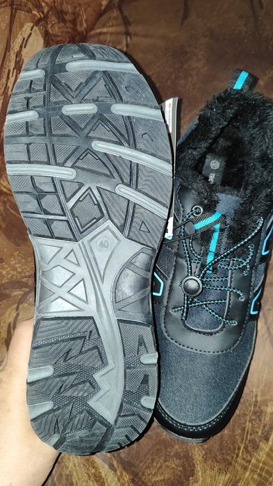 Нови дамски маратонки