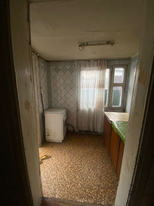 Продам пол дома на два входа