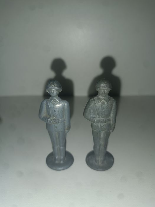 Продаются статуэтки бронза, олово