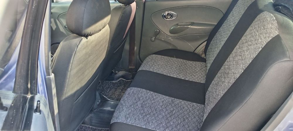 Легковой автомобиль