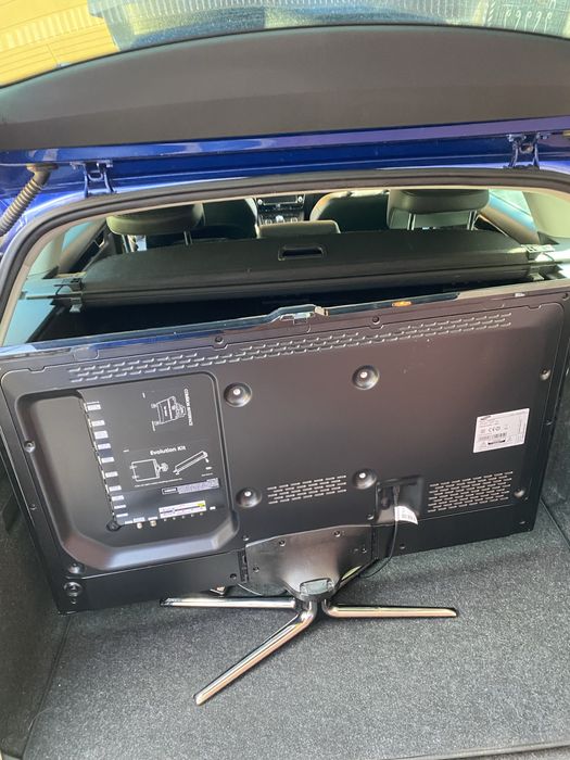 Телевизор LED Samsung 40“