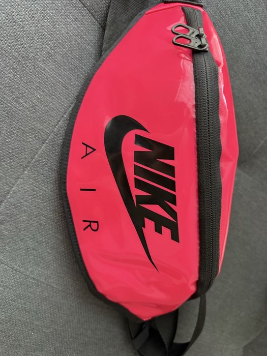 Чанта Nike тип банан
