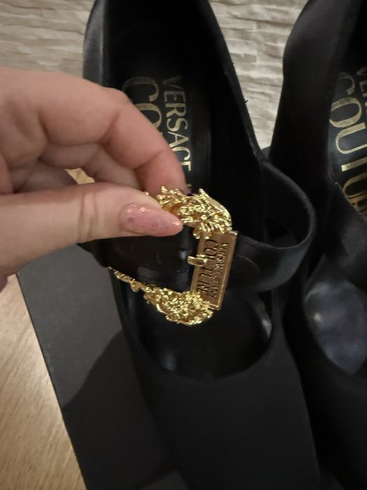 УНИКАЛНИ Versace Jeans Couture, 100% Оригинал, 38 номер