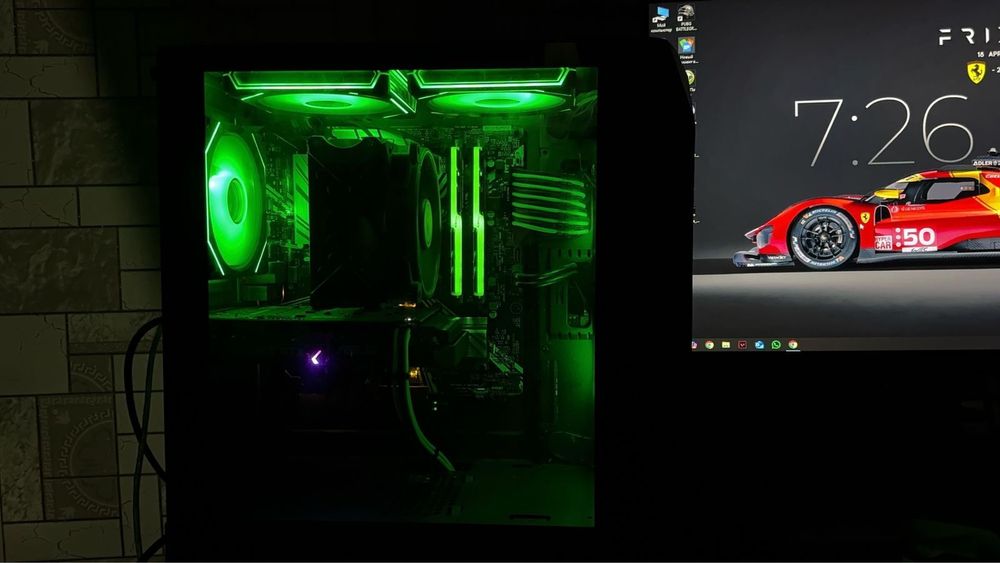 Компьютер с монитором