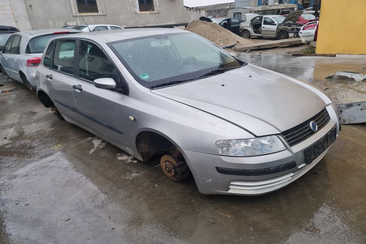 Piese Fiat Stilo 2001 1.6 MT (103 hp)