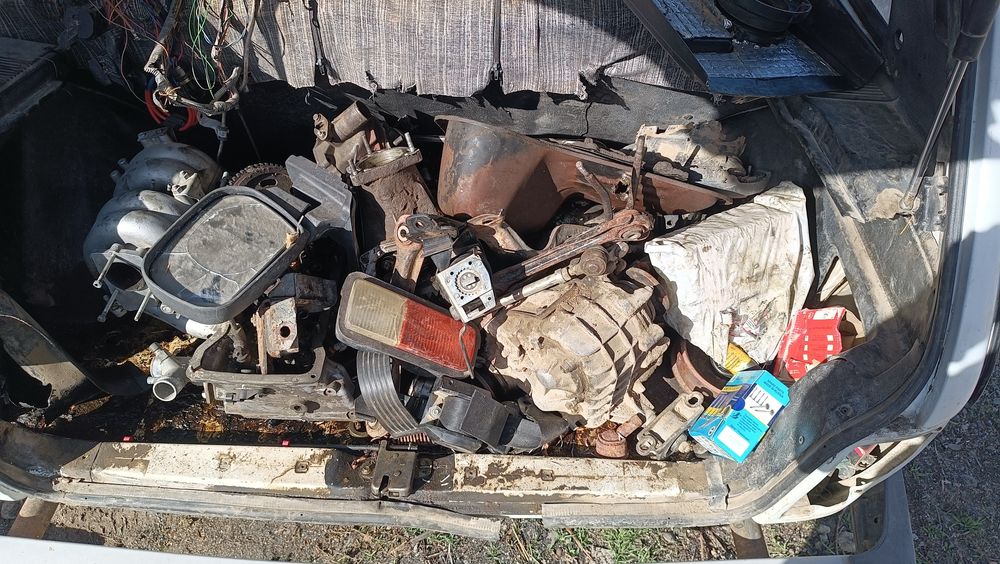 Нива разбор , на запчасти