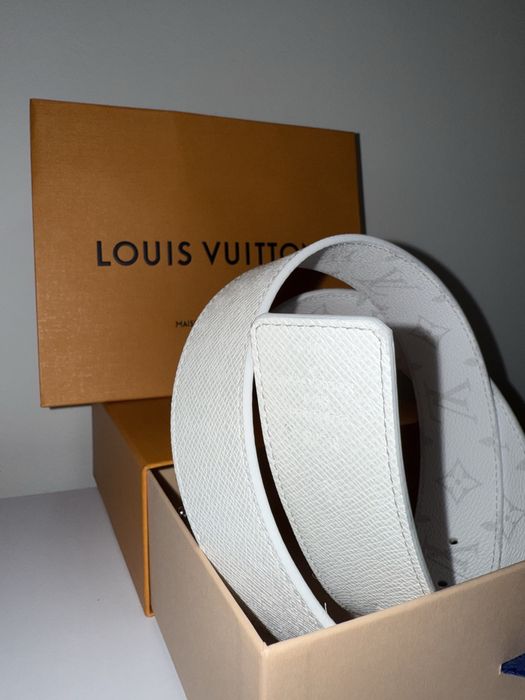 Louis Vuitton Belt Reversible 85cm