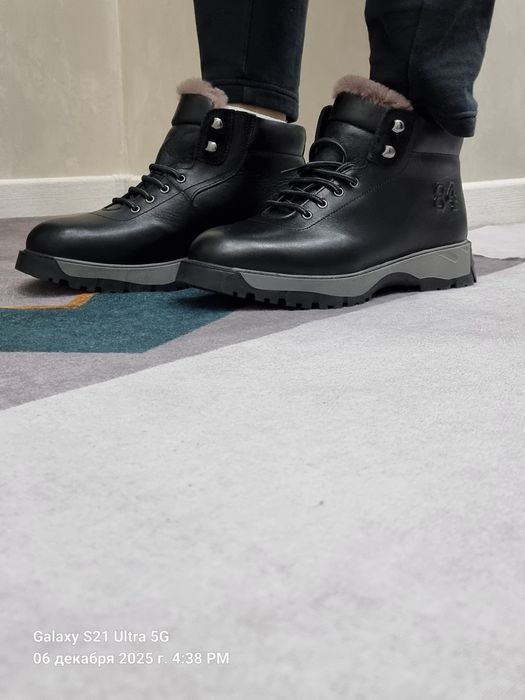 Продам Ботинки  Кожа Мех Овчина