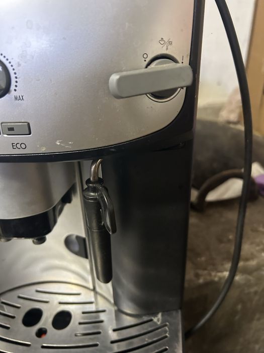 Aparat cafea DeLonghi