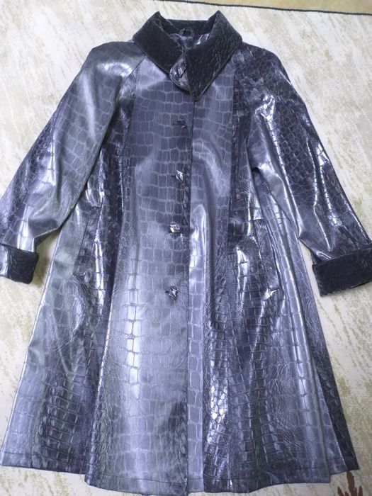 Плащ женский 48-50