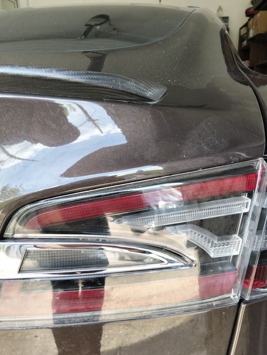 Stop Tesla reparăm recondiționăm