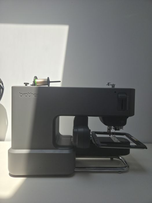 Masina Brodat Brother Skitch PP1 + pachet accesorii