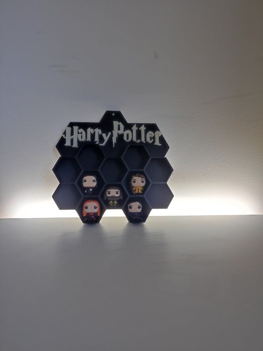 Стойка за фигурки на Хари Потър