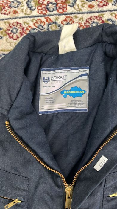 Продам спец одежду