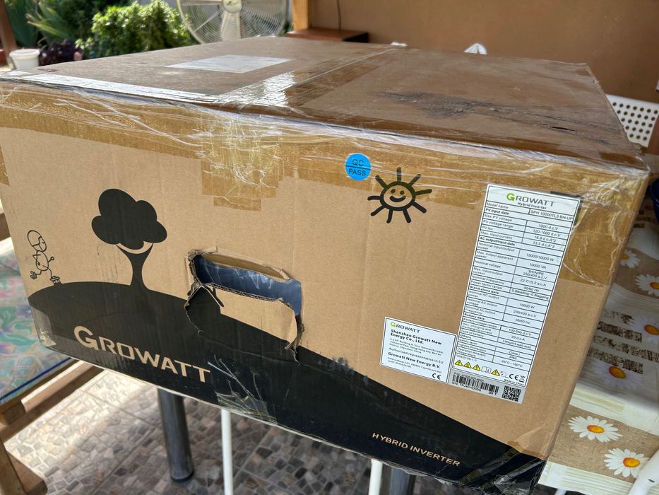 Соларен Инвертор Трифазен 10kW -  GROWATT SPH 10000TL3 BH UP