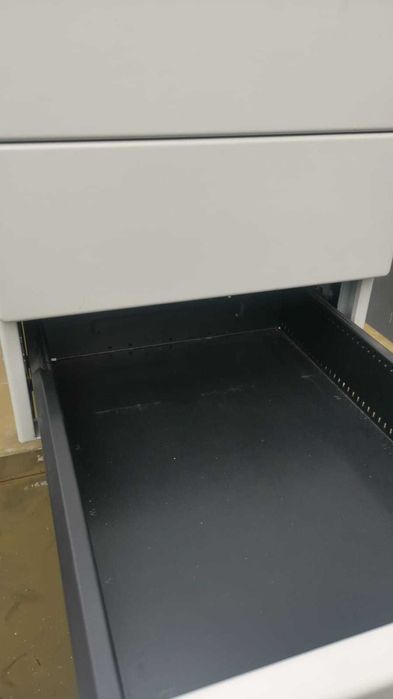 birou + scaun steelcase