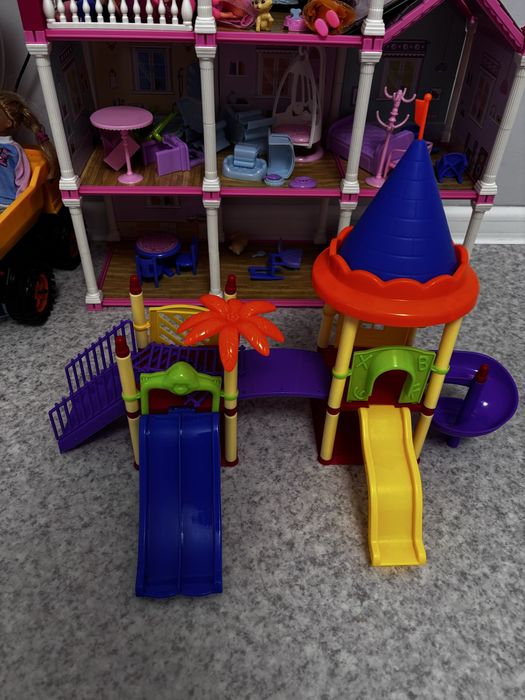 Продам домик и кухню