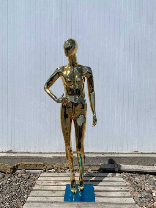 maniken veshalki