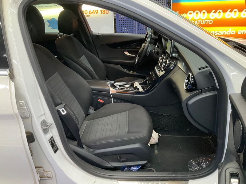 Mercedes-Benz C-Klasse C 220 d BlueTEC Avantgarde 2015