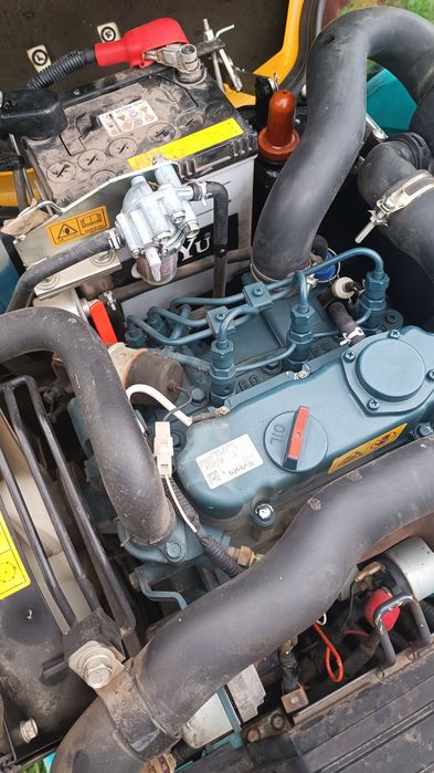 Продам миниэксковатор Kubota u-008