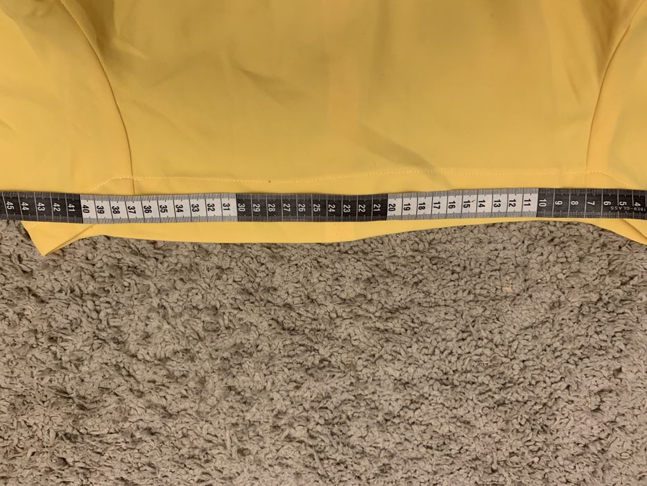 Bluze crop, pe umeri, maneca lunga, lucrate la comanda