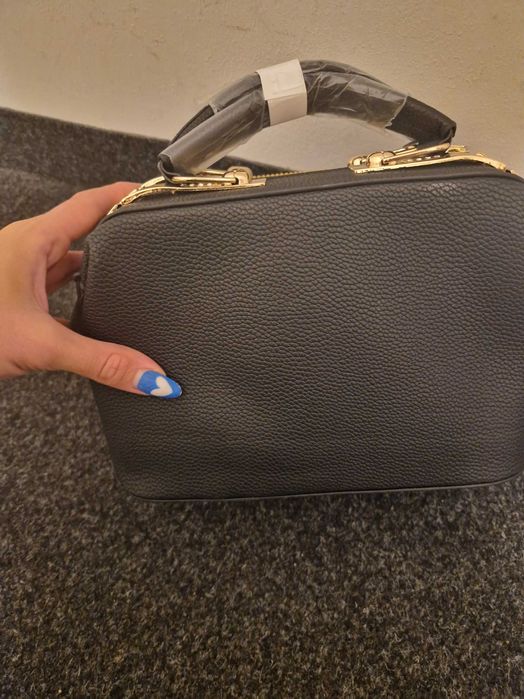 Дамска чанта черна