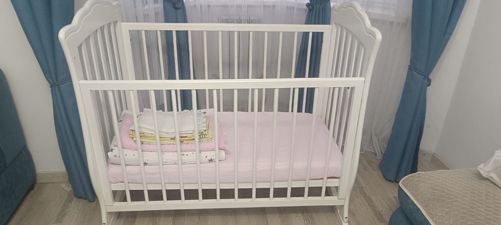 Детская кроватка (Детский Манеж)