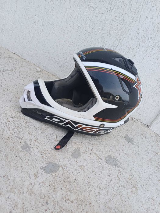 Кросова каска за мотор