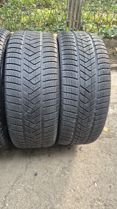 255 50 20 Anvelope de iarnă Pirelli Dot 29.24