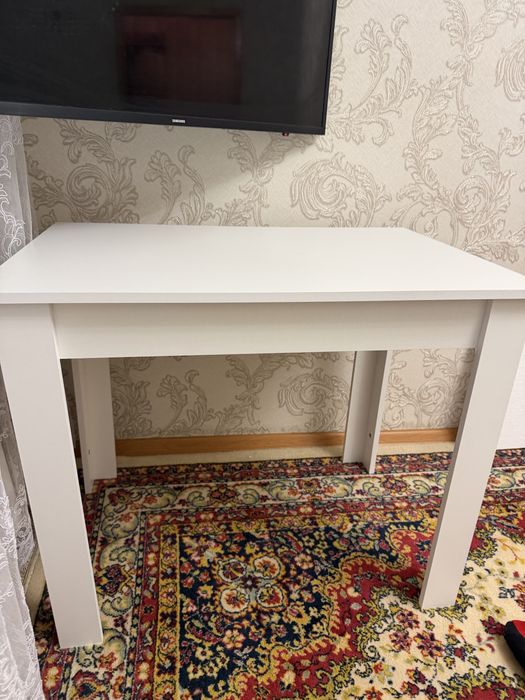 Стол 90*60 белый, новый
