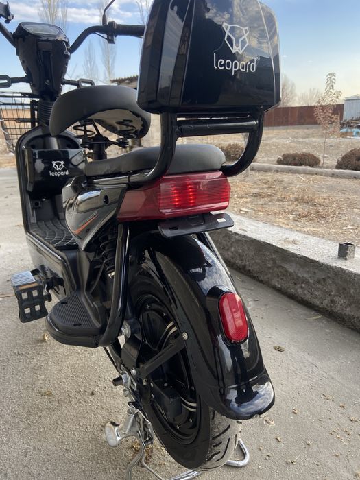 Скутер  леопард за 70к