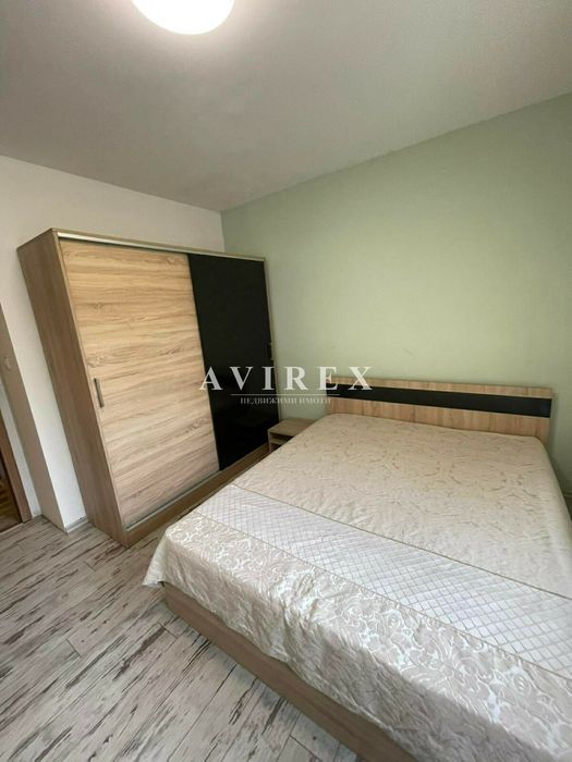 Продава се Тристаен апартамент в Пловдив, Кючук Париж - 80 кв.м за 1144 €/кв.м - Снимка #3