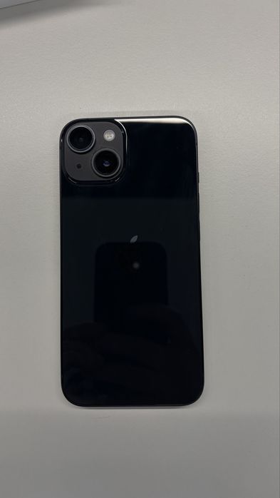 iPhone 14 256 gb + AirPods 3