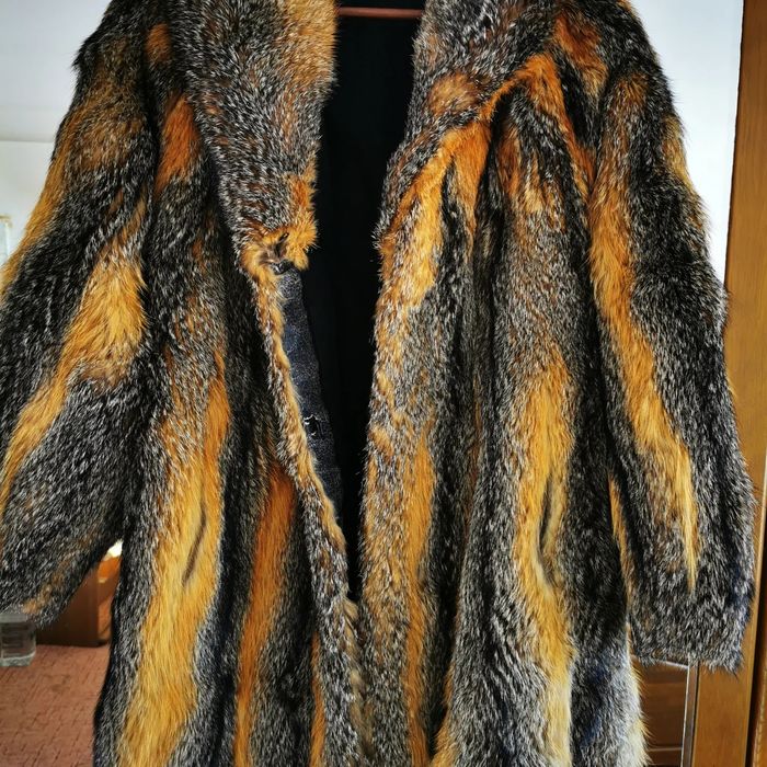 Haină blană naturală de damă vulpe