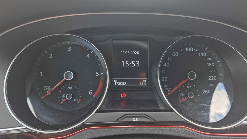 VOLKSWAGEN Passat 2017 — imagine 5