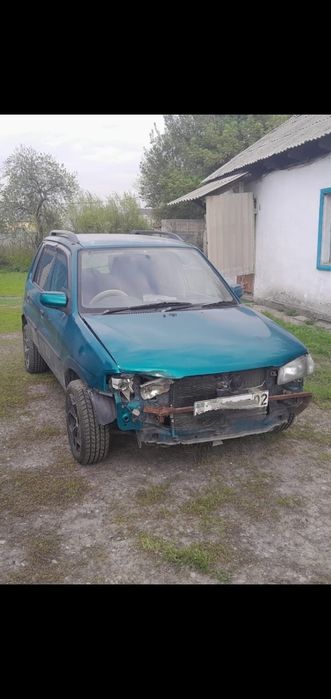 СРОЧНО продам машину не на ходу Mazda Demio