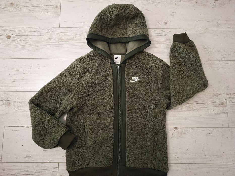 Nike-Ориг. Детски поларен суичър Нов!!!