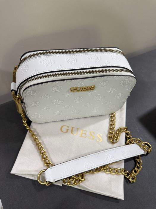 Чанта GUESS - бяла, Noelle Crossbody Bag
