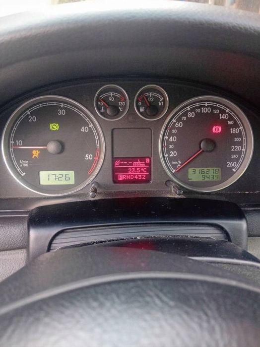 VOLKSWAGEN Passat 2002 — imagine 4
