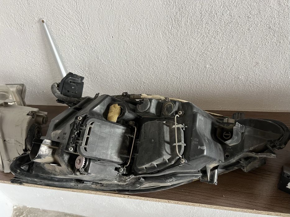 Фары lexus is 250