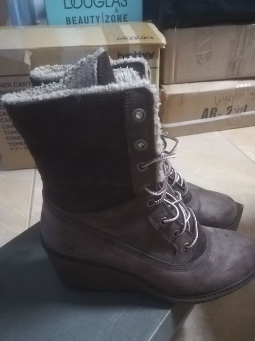 Дамски обувки Timberland. 39 номер. Боти. Като нови! Оригинални.