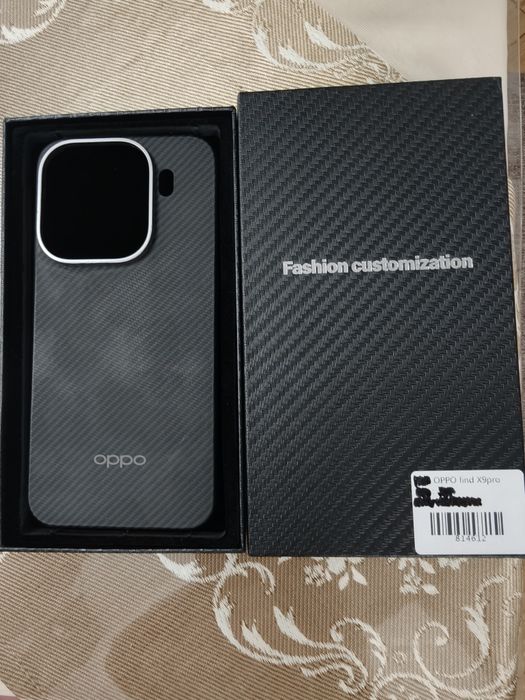 Husa aramida originala oppo find x9 pro ca noua