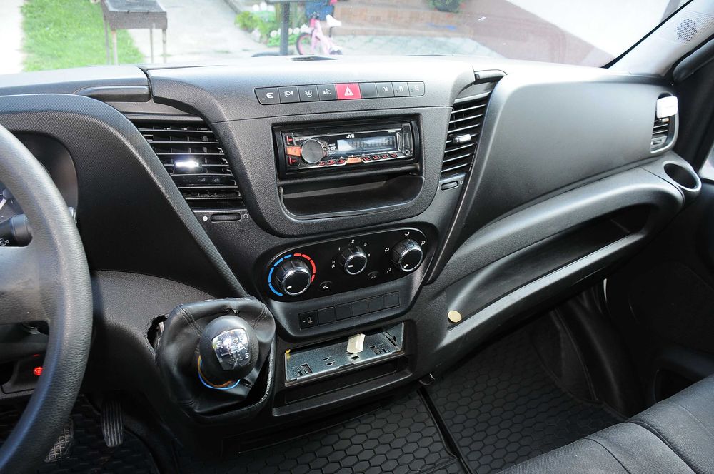 IVECO Daily 72C170 Basculabil/Cutie+Macara 2016 3.0HPi 170 CP AC cat.C