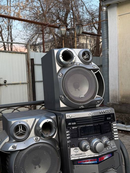 музыкальная система от JVC