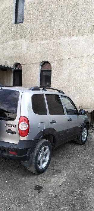 Продам автомобиль Нива Шевроле