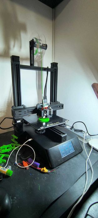 Vand imprimanta 3D Creality CP-01 3-in-1: imprimanta 3D, laser engraver si freza CNC
