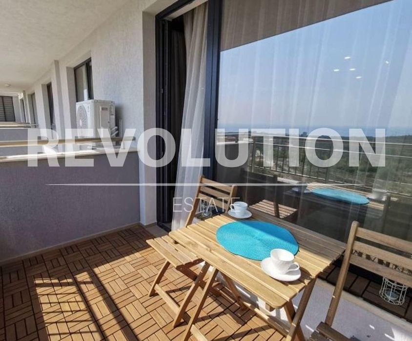 Дава се под наем Двустаен апартамент в к.к. Св.Св. Константин и Елена - 67 кв.м за 648.21 € - Снимка #5