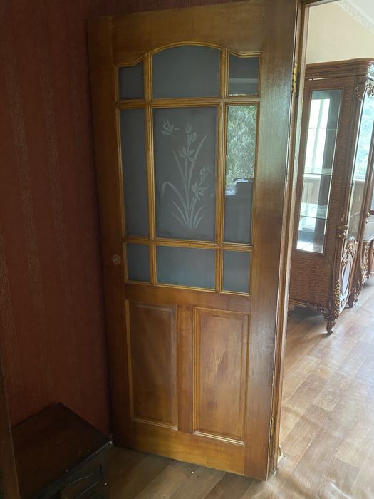 Продаю межкомнатные двери