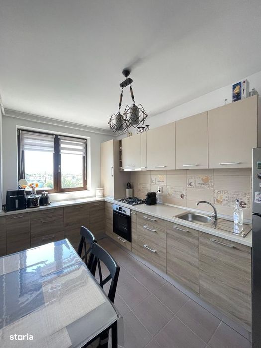 Garsonieră spațioasă de vânzare + loc de parcare | 86.500 €